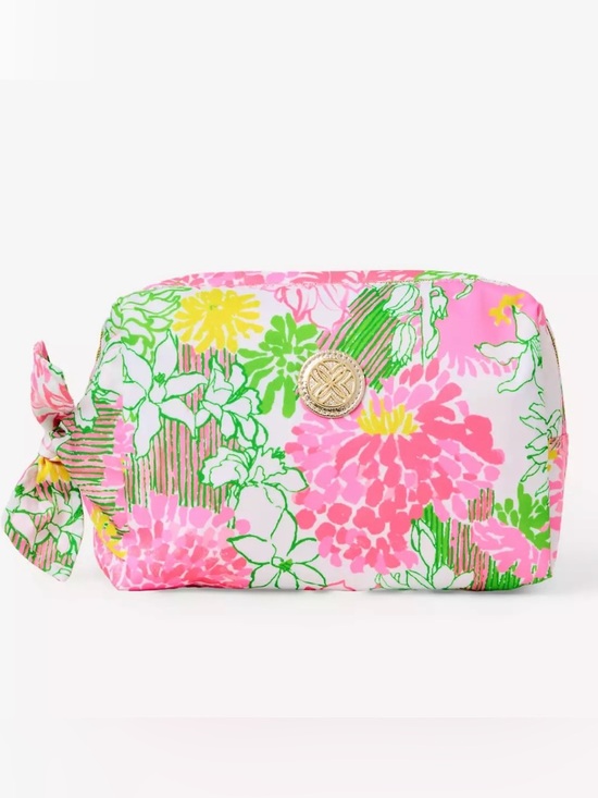 Lilly Pulitzer Handbags - NWT Lilly Pulitzer Pink and Green Cosmetic Pouch